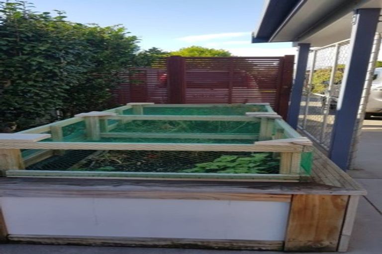 Photo of property in 44 Anderson Road, Taradale, Napier, 4112