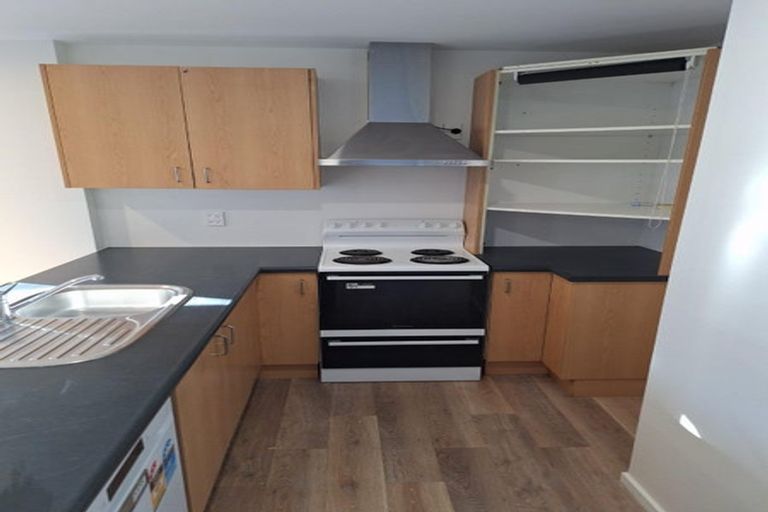 Photo of property in 1/3 Grove Road, Addington, Christchurch, 8024