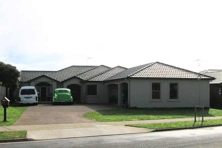 Photo of property in 9 Maccallum Court, Rototuna, Hamilton, 3210