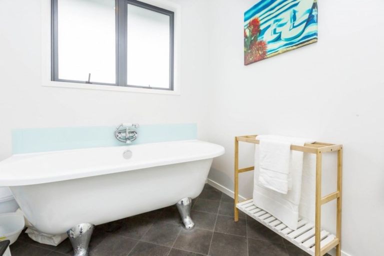 Photo of property in 13 Gemstone Drive, Birchville, Upper Hutt, 5018