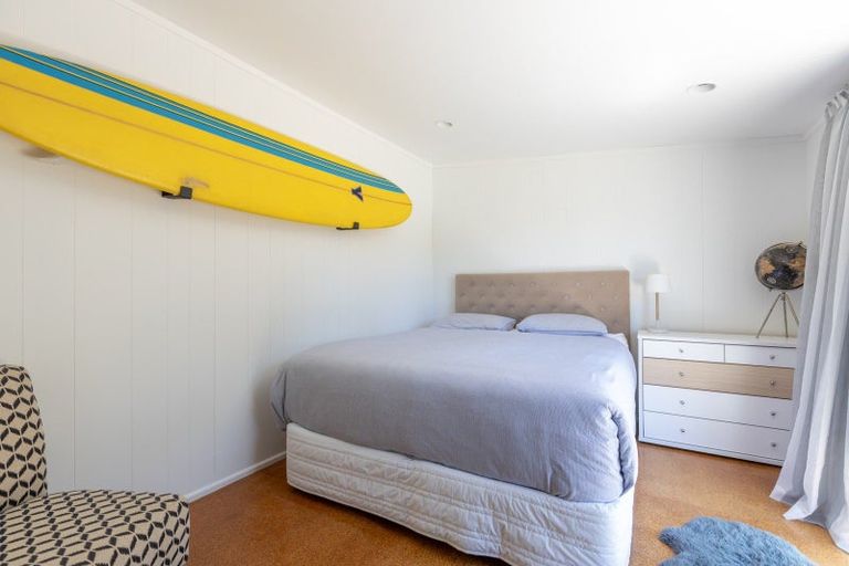 Photo of property in 16 Tamarisk Drive, Riversdale Beach, Masterton, 5872