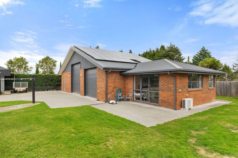 Photo of property in 29 Waterbridge Way, Rolleston, 7614