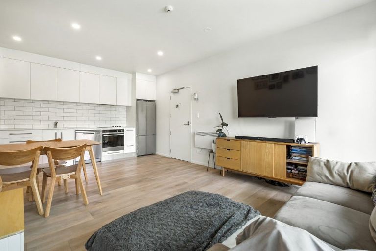 Photo of property in 101/25 Potter Avenue, Northcote, Auckland, 0627