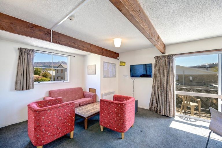 Photo of property in 3 Remarkables Crescent, Frankton, Queenstown, 9300