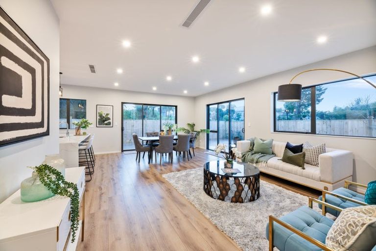 Photo of property in 18 Cirrus Way, Ranui, Auckland, 0612