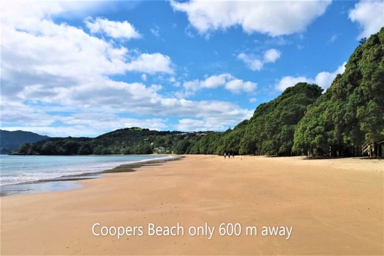 Photo of property in 9 Meenas Place, Cable Bay, 0420