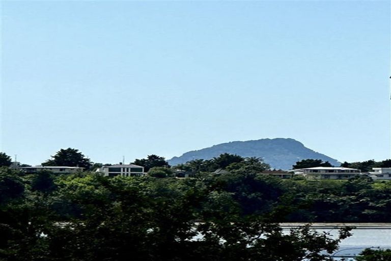 Photo of property in 15 Talbot Place, Welcome Bay, Tauranga, 3112