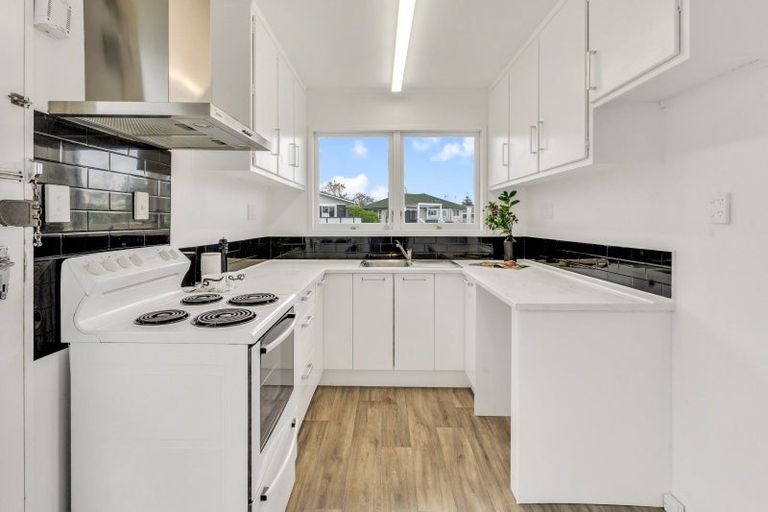 Photo of property in 3/12 Willoughby Avenue, Howick, Auckland, 2014