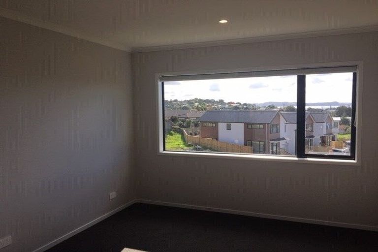 Photo of property in 5 Seafarer Crescent, Stanmore Bay, Whangaparaoa, 0932