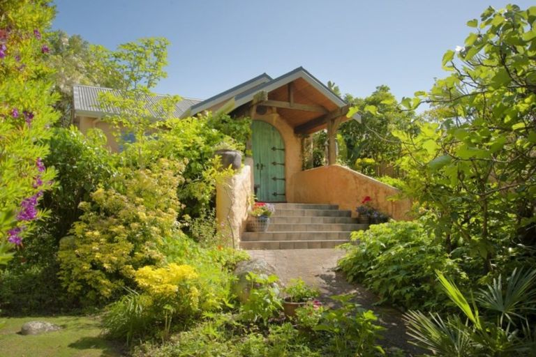 Photo of property in 135 Awa Awa Road, Tasman, Upper Moutere, 7173