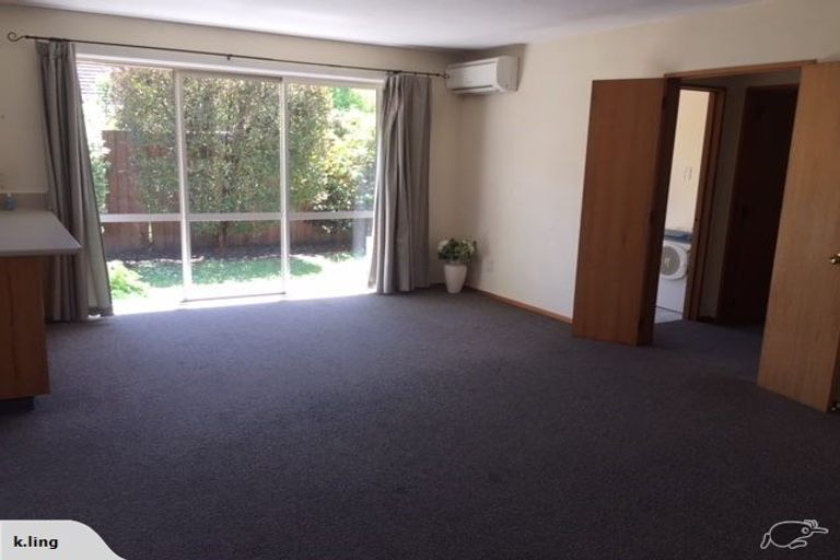 Photo of property in 2/395 Ilam Road, Bryndwr, Christchurch, 8053