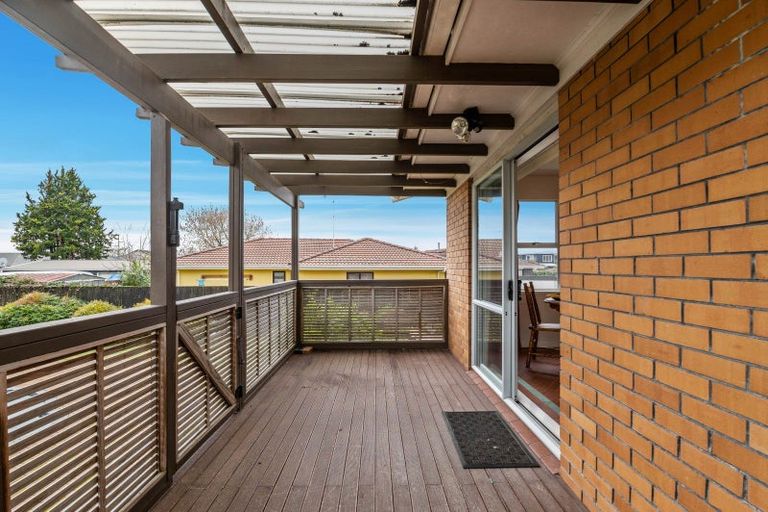 Photo of property in 18 Luxor Place, Pomare, Rotorua, 3015
