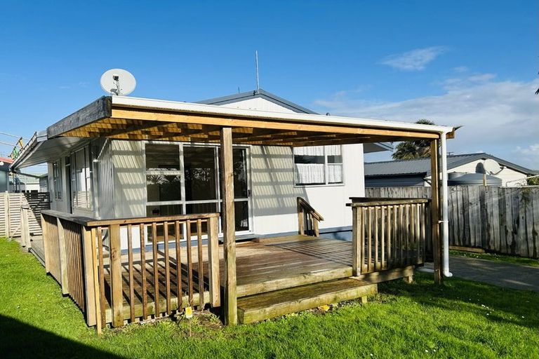 Photo of property in 51b Whaka Road, Maungaturoto, 0520