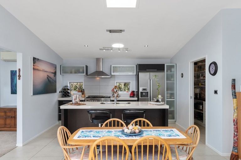 Photo of property in 16 Holyoake Terrace, Omokoroa, 3114