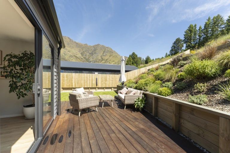 Photo of property in 22 Morning Star Terrace, Arthurs Point, Queenstown, 9371