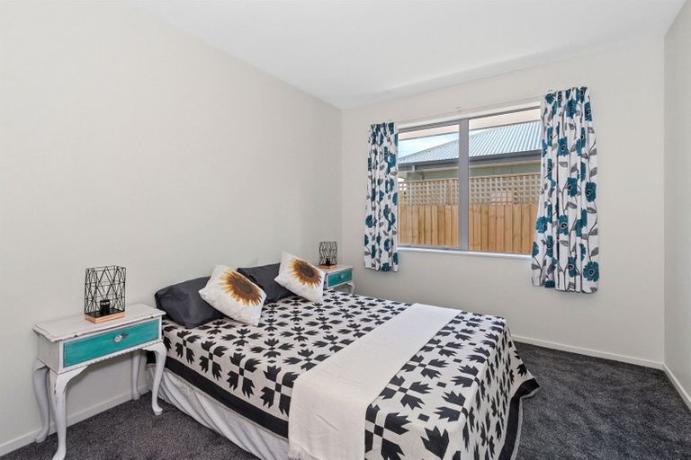 Photo of property in 2/166 Palmers Road, New Brighton, Christchurch, 8083