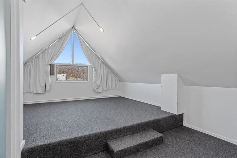 Photo of property in 4/86 Brockworth Place, Riccarton, Christchurch, 8011