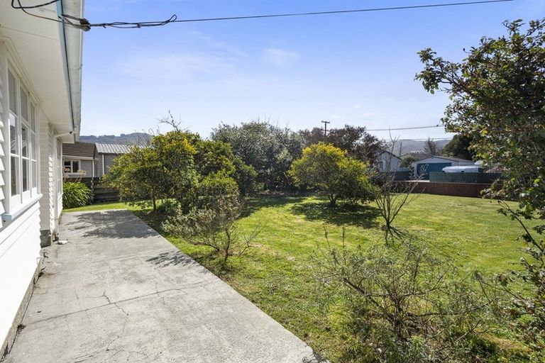 Photo of property in 4 Thackeray Street, Trentham, Upper Hutt, 5018