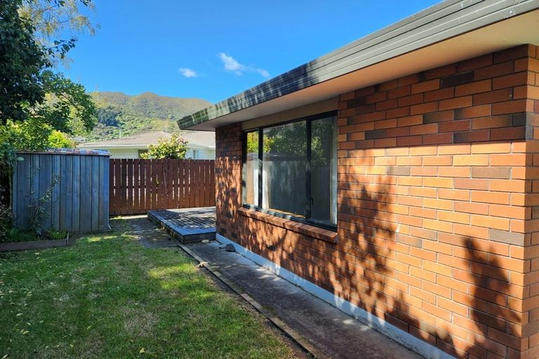 Photo of property in 115 Waiwhetu Road, Waterloo, Lower Hutt, 5011