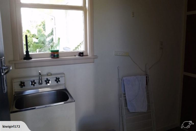 Photo of property in 84 East Belt, Rangiora, 7400