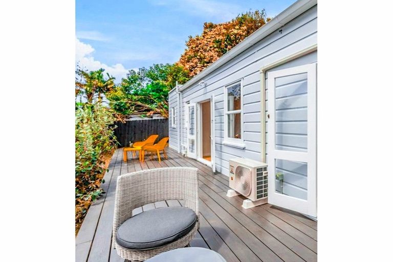 Photo of property in 554c Swanson Road, Ranui, Auckland, 0612