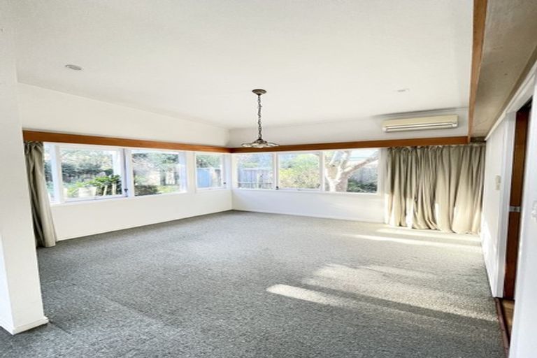 Photo of property in 9 Rangitira Avenue, Takapuna, Auckland, 0622