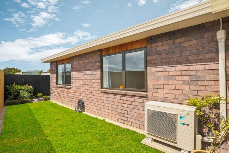Photo of property in 50 Bassett Street, Burwood, Christchurch, 8083