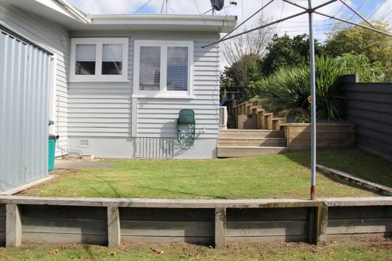 Photo of property in 2 Brown Terrace, Te Puke, 3119