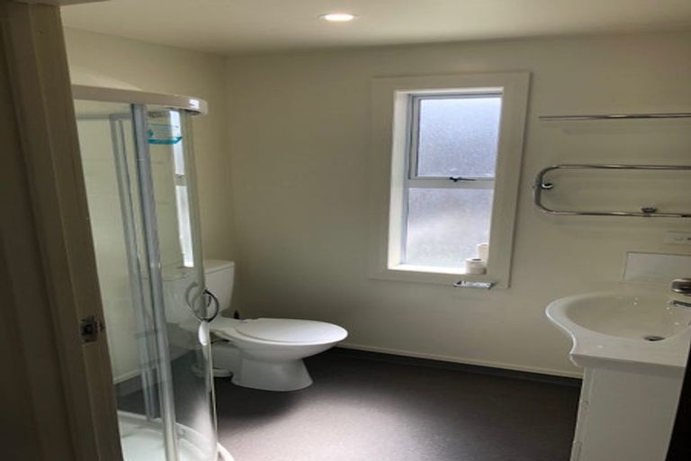 Photo of property in 114 Maitland Street, Dunedin Central, Dunedin, 9016
