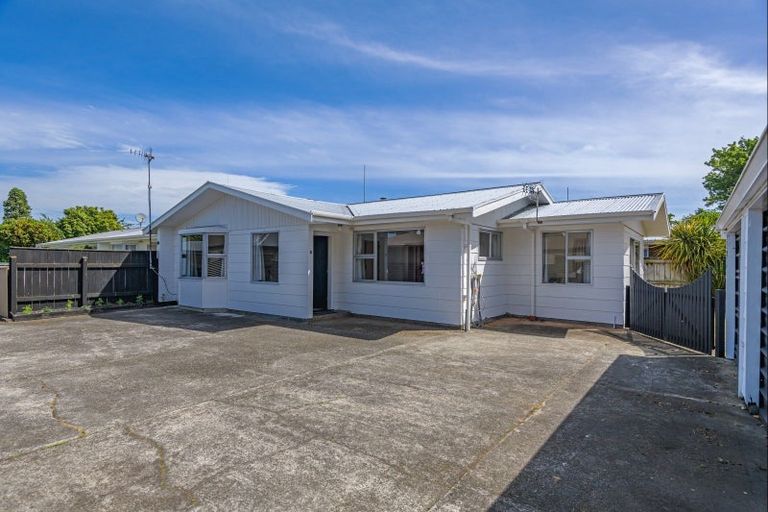 Photo of property in 3/175 Park Road, West End, Palmerston North, 4410