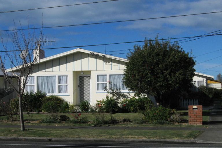 Photo of property in 2/20 Harold Holt Avenue, Onekawa, Napier, 4110