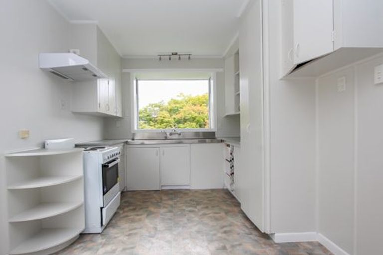 Photo of property in 16 Corrin Street, Melville, Hamilton, 3206