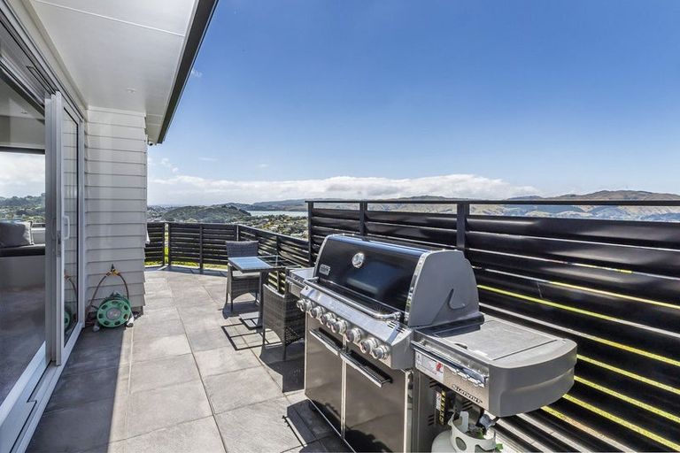 Photo of property in 115 Endeavour Drive, Whitby, Porirua, 5024