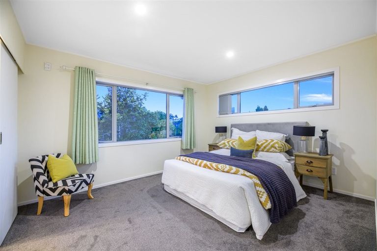 Photo of property in 5 Maxwelton Drive, Mairangi Bay, Auckland, 0630