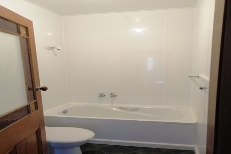 Photo of property in 67 Tilford Street, Woolston, Christchurch, 8062