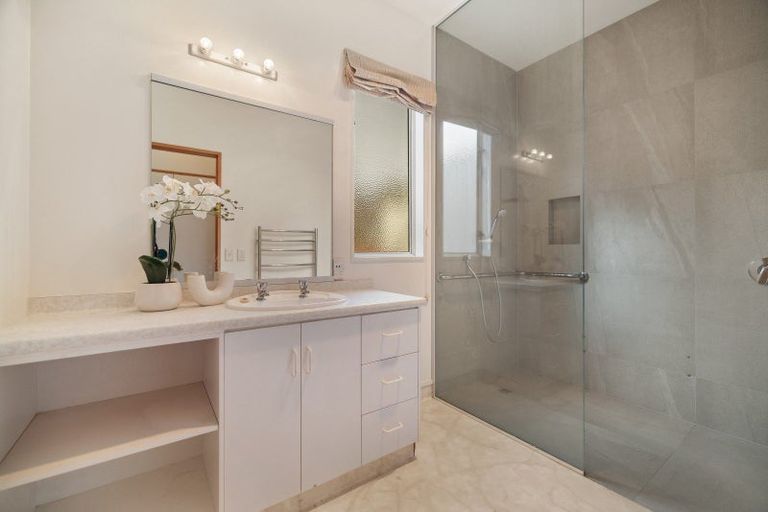 Photo of property in 24a Mcbride Street, Frankton, Queenstown, 9300