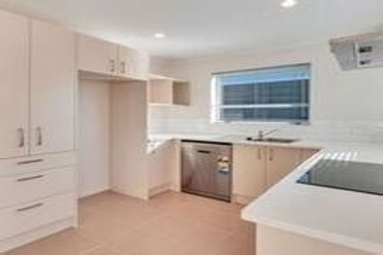 Photo of property in 78 Totara Meadows Court, Wiri, Auckland, 2104