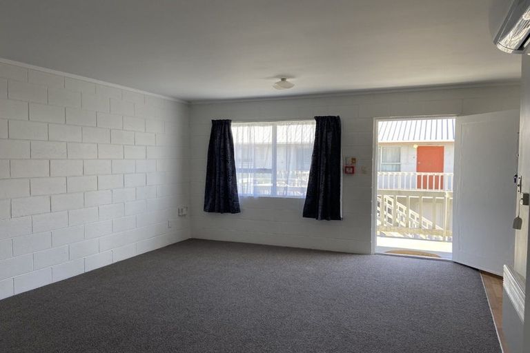 Photo of property in 1/11 Rotoiti Street, Johnsonville, Wellington, 6037