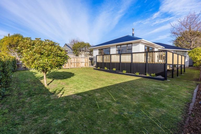 Photo of property in 4 Fincham Road, Raumati Beach, Paraparaumu, 5032