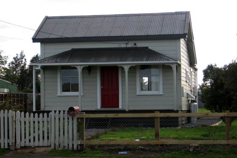 Photo of property in 93 Revans Street, Featherston, 5710