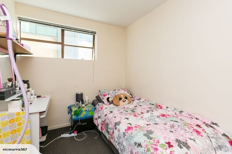 Photo of property in Viccentral, 169 The Terrace, Wellington Central, Wellington, 6011