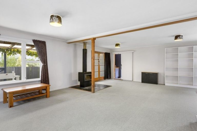 Photo of property in 67 Greenacres Street, Macandrew Bay, Dunedin, 9014