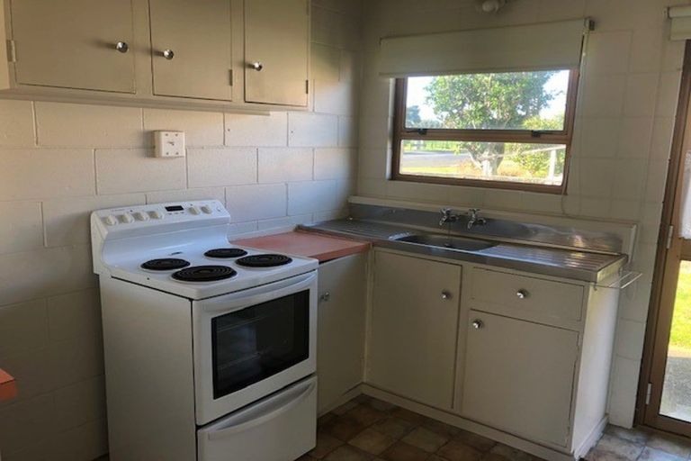 Photo of property in 1/58 Bayly Street, Waitara, 4320