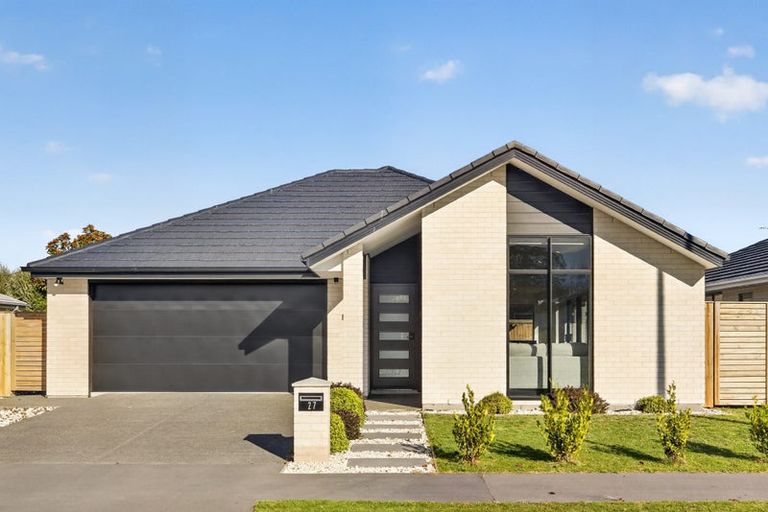 Photo of property in 27 Furlong Street, Yaldhurst, Christchurch, 8042