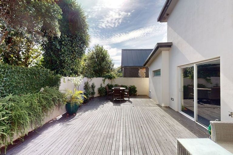 Photo of property in 94b Khandallah Road, Khandallah, Wellington, 6035