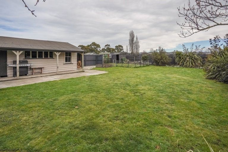 Photo of property in 21 Montgomery Street, Cheviot, 7310