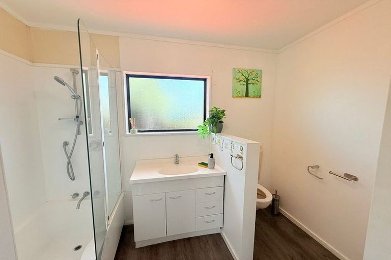 Photo of property in 1/25a Ward Street, Trentham, Upper Hutt, 5018