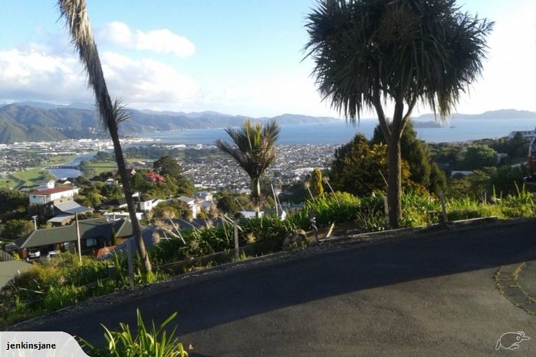 Photo of property in 123 Normandale Road, Normandale, Lower Hutt, 5010