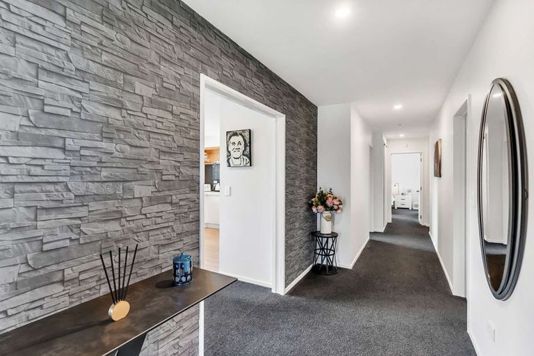 Photo of property in 11 Henrietta Street, Marshland, Christchurch, 8083