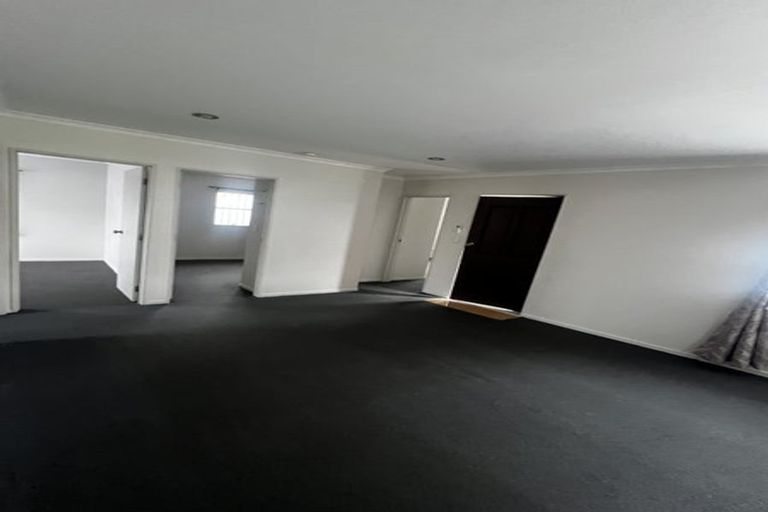 Photo of property in 6 Iliad Place, Wiri, Auckland, 2104